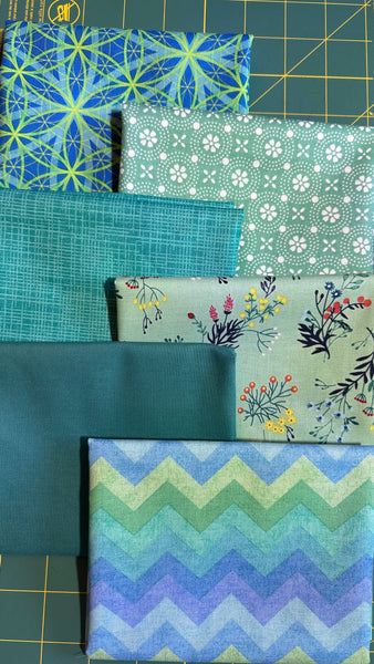 Fat Quarter Frenzy Bundle - FQ115