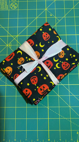 Halloween Fat Quarter Frenzy Bundle - HFQ20