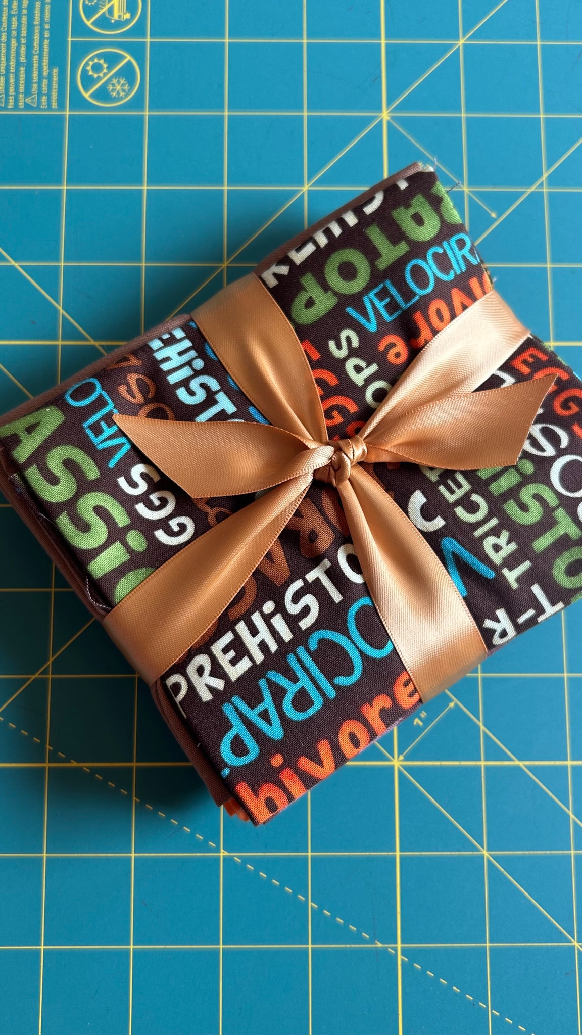 Fat Quarter Frenzy Bundle - FQ114