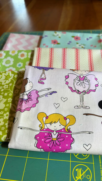 Fat Quarter Frenzy Bundle - FQ70