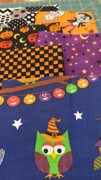 Halloween Fat Quarter Frenzy Bundle - HFQ1