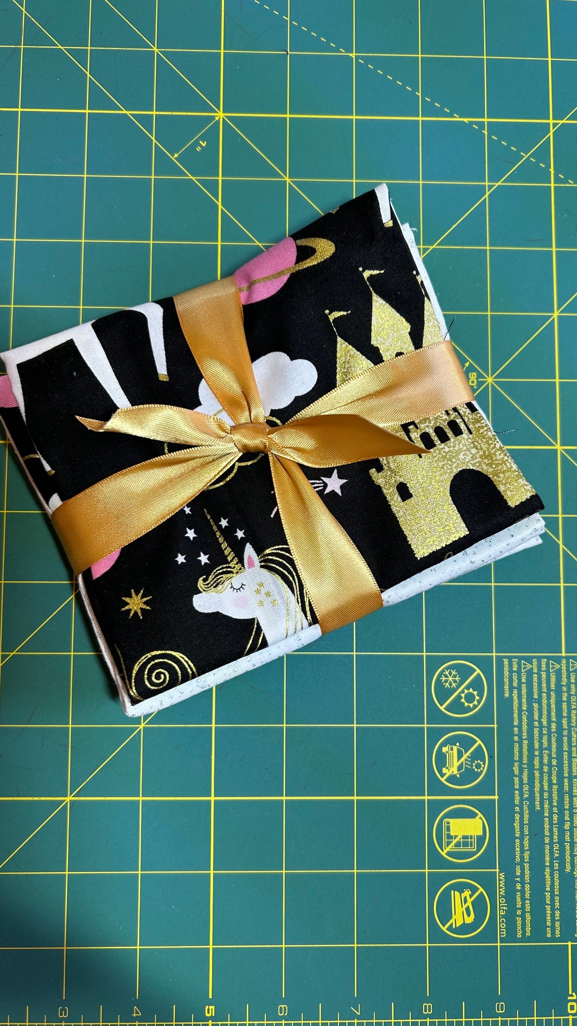 Fat Quarter Frenzy Bundle - FQ67