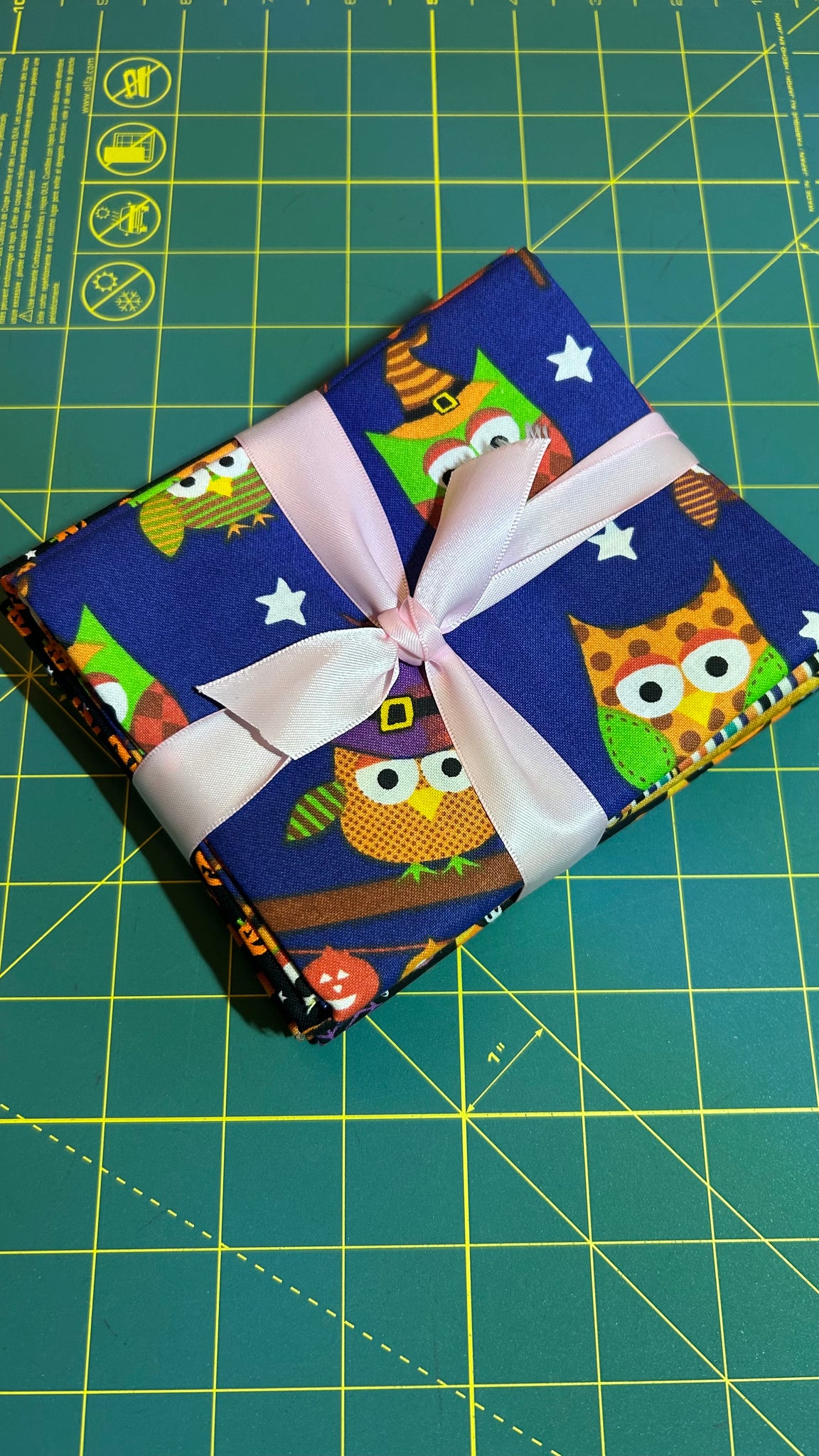 Halloween Fat Quarter Frenzy Bundle - HFQ17
