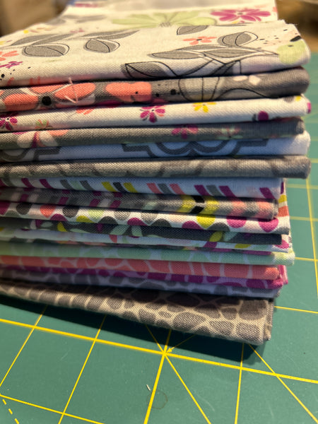 Floral Camelot Fat quarter bundle