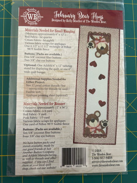 Table topper Pattern, Little quilts February Bear Hugs