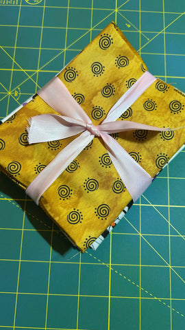 Halloween Fat Quarter Frenzy Bundle - HFQ2