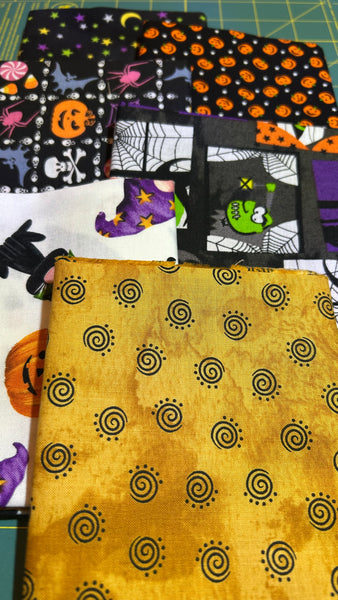 Halloween Fat Quarter Frenzy Bundle - HFQ2