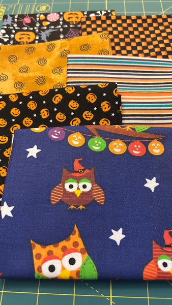 Halloween Fat Quarter Frenzy Bundle - HFQ17