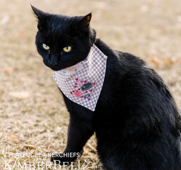 Playful Pet Kerchiefs embroidery designs KD5106