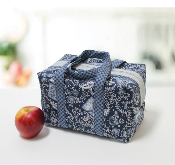 Insulated Lunchbox Sewing Kit with Zippity-Do-Done