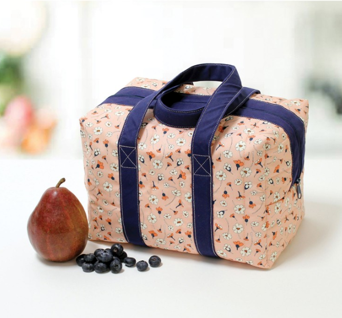 Insulated Lunchbox Sewing Kit with Zippity-Do-Done